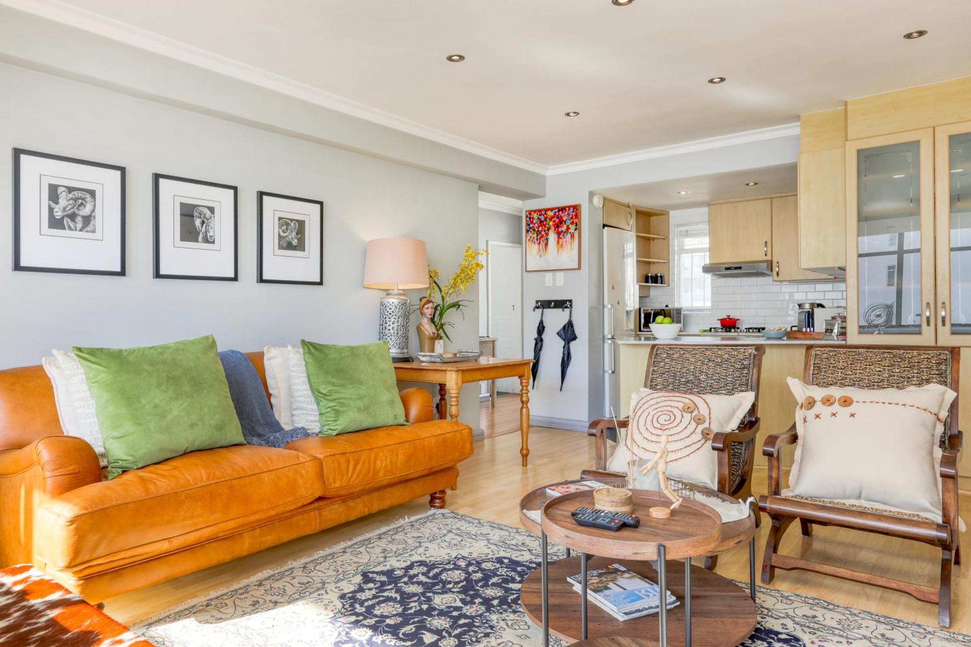 Backup-powered Bantry Bay View 2 Bed Apartamento