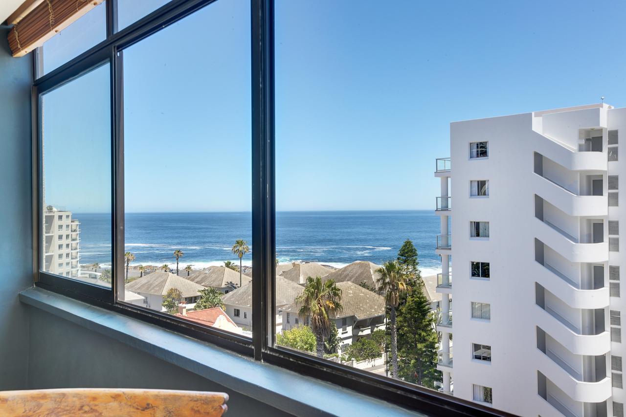 Backup-powered Bantry Bay View 2 Bed * Cape Town